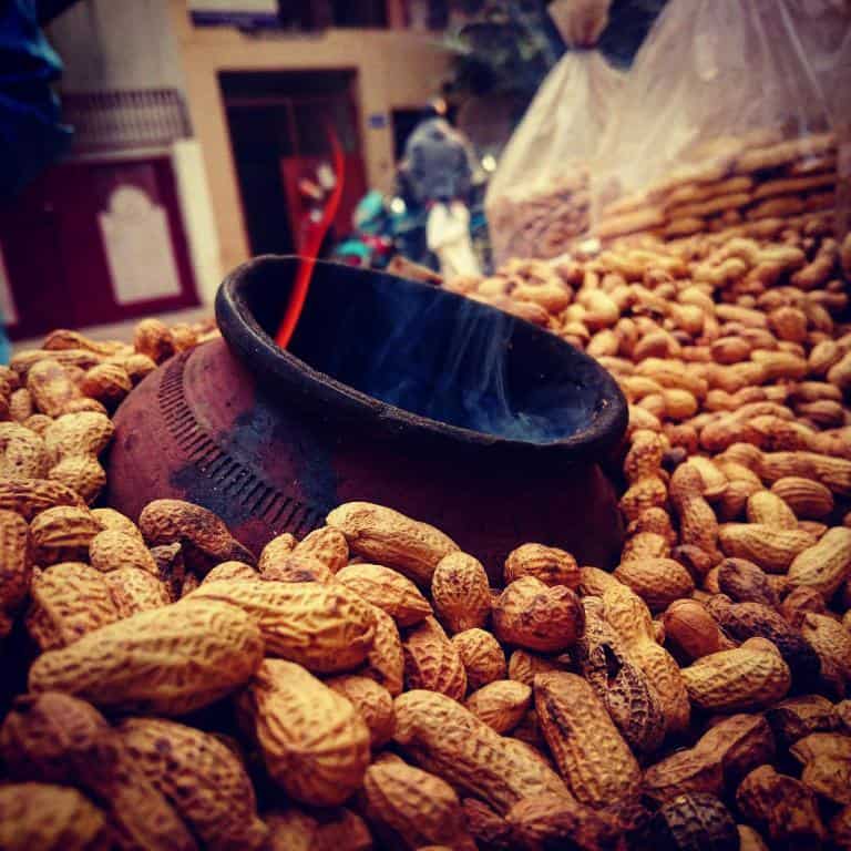 Roasting process of peanuts